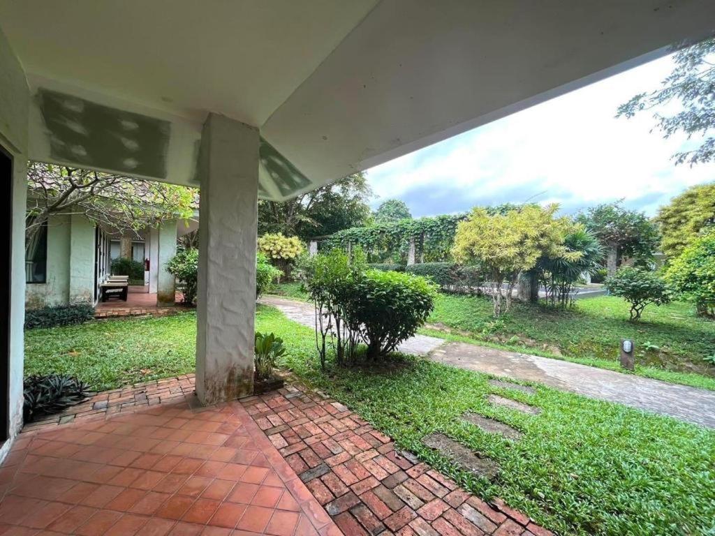Baan Chuengkao Resort Ranong Luaran gambar