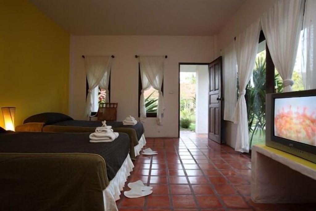 Baan Chuengkao Resort Ranong Luaran gambar